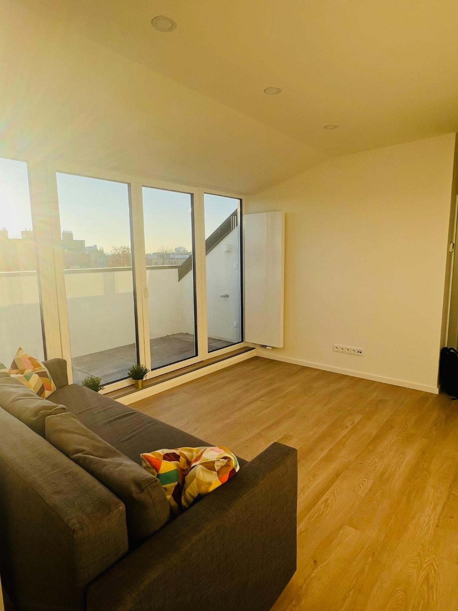 Appartamento New Sunny Rooftop With A Terrace 10 Minutes From City Centre Praga